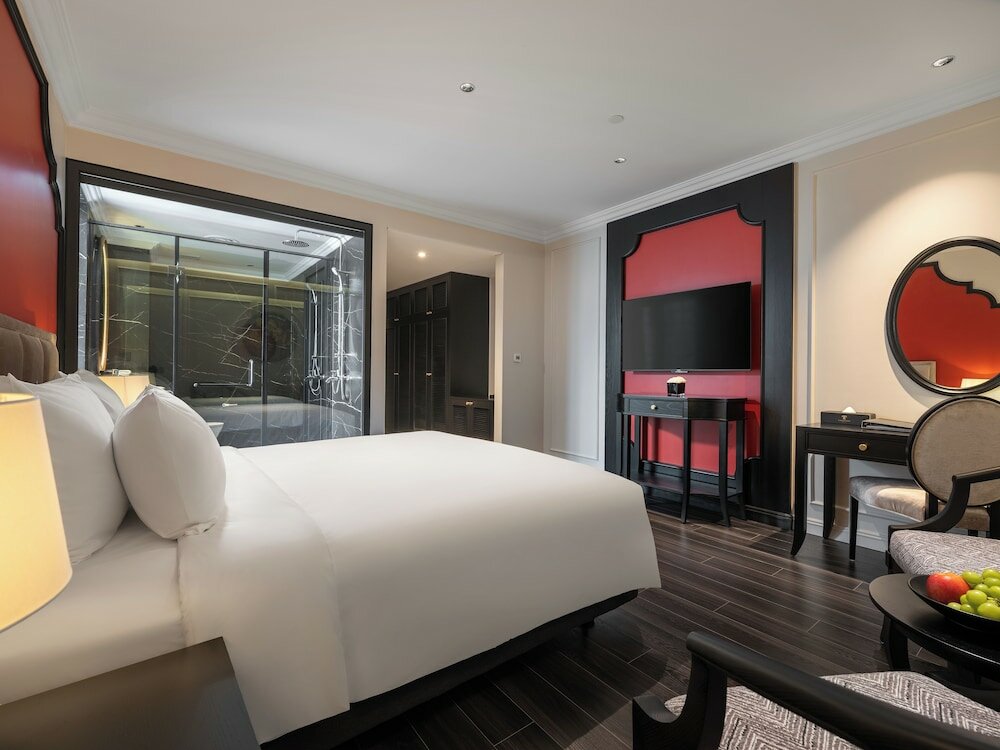 Фото T Boutique Hotel