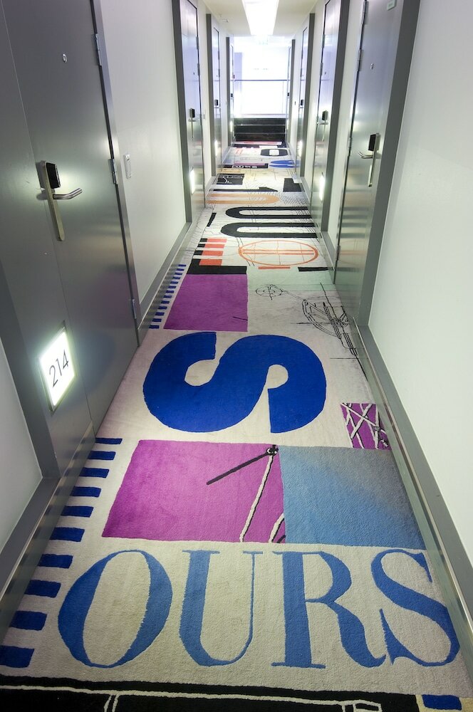 Фото Hotel Rival