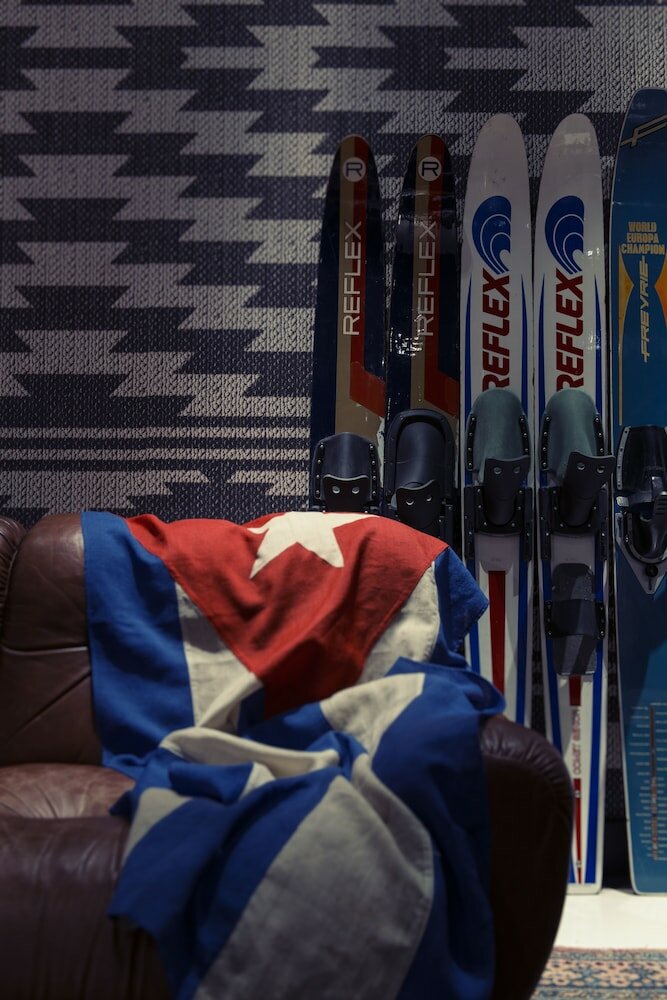 Фото Aethos Milan