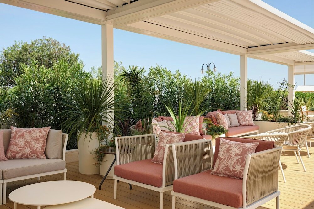 Фото Hotel Aurora