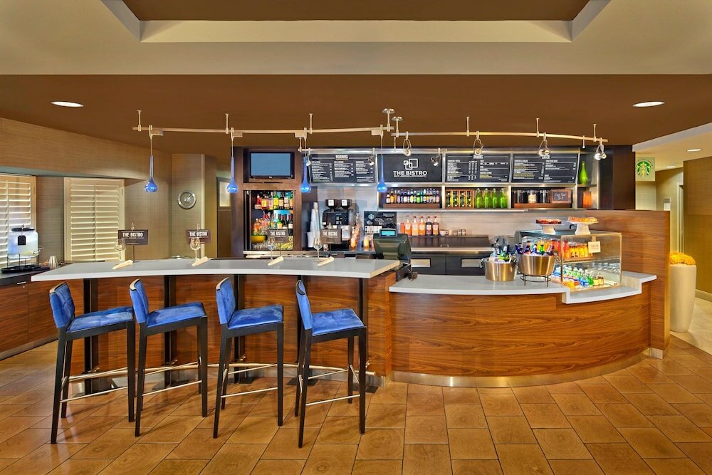 Фото Courtyard by Marriott Orlando East/UCF Area