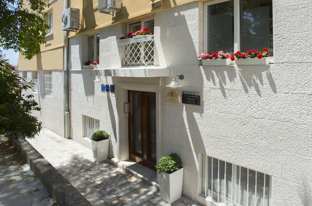 Фото Royal Suites