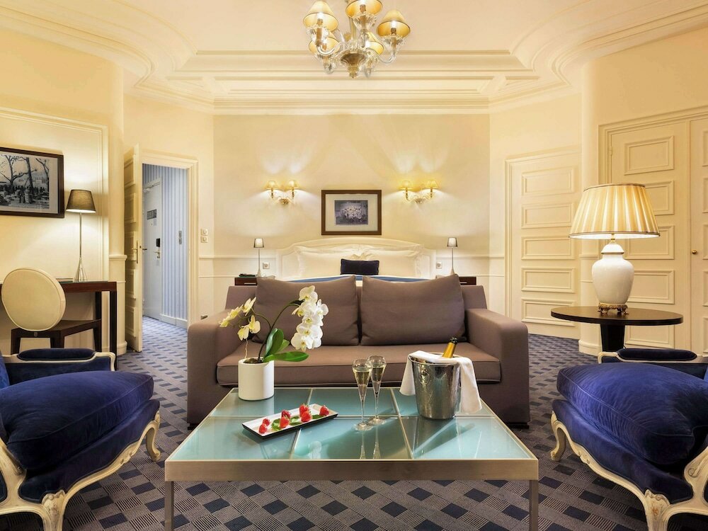 Фото Le Royal Lyon - MGallery Hotel