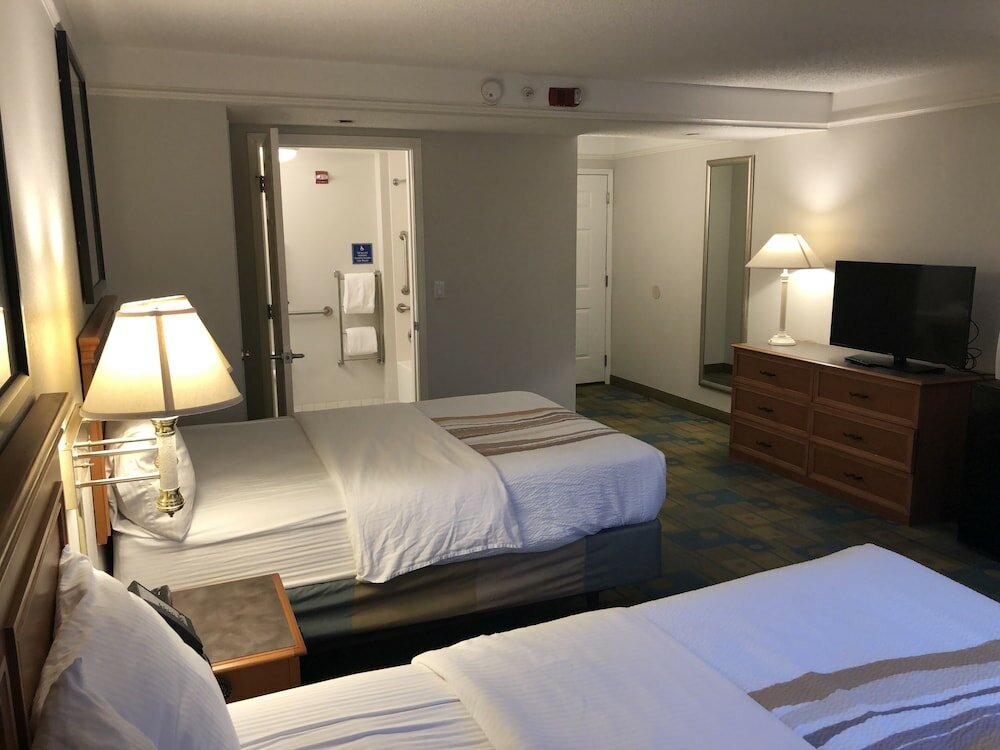 Фото La Quinta Inn by Wyndham Austin Oltorf