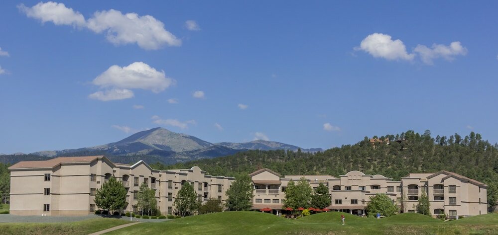 Фото Mcm Elegante Lodge & Suites Ruidoso