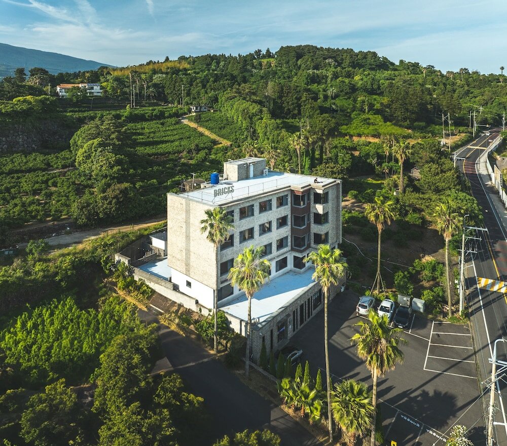 Фото Jeju Bricks