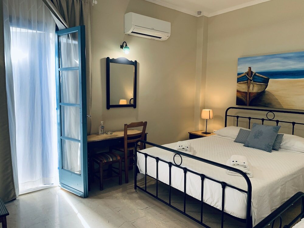 Фото The Boathouse Hotel