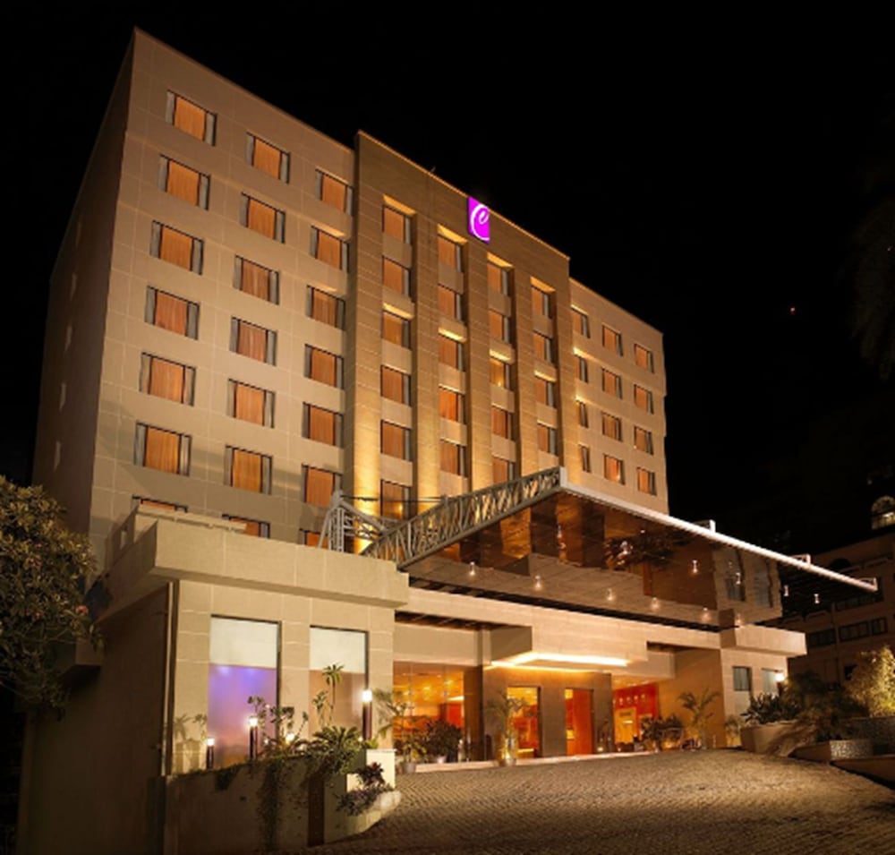 Фото The Chancery Pavilion