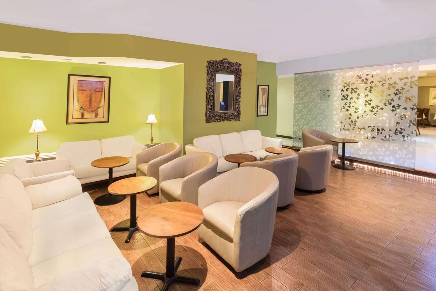 Фото Wyndham Garden Ciudad Obregon