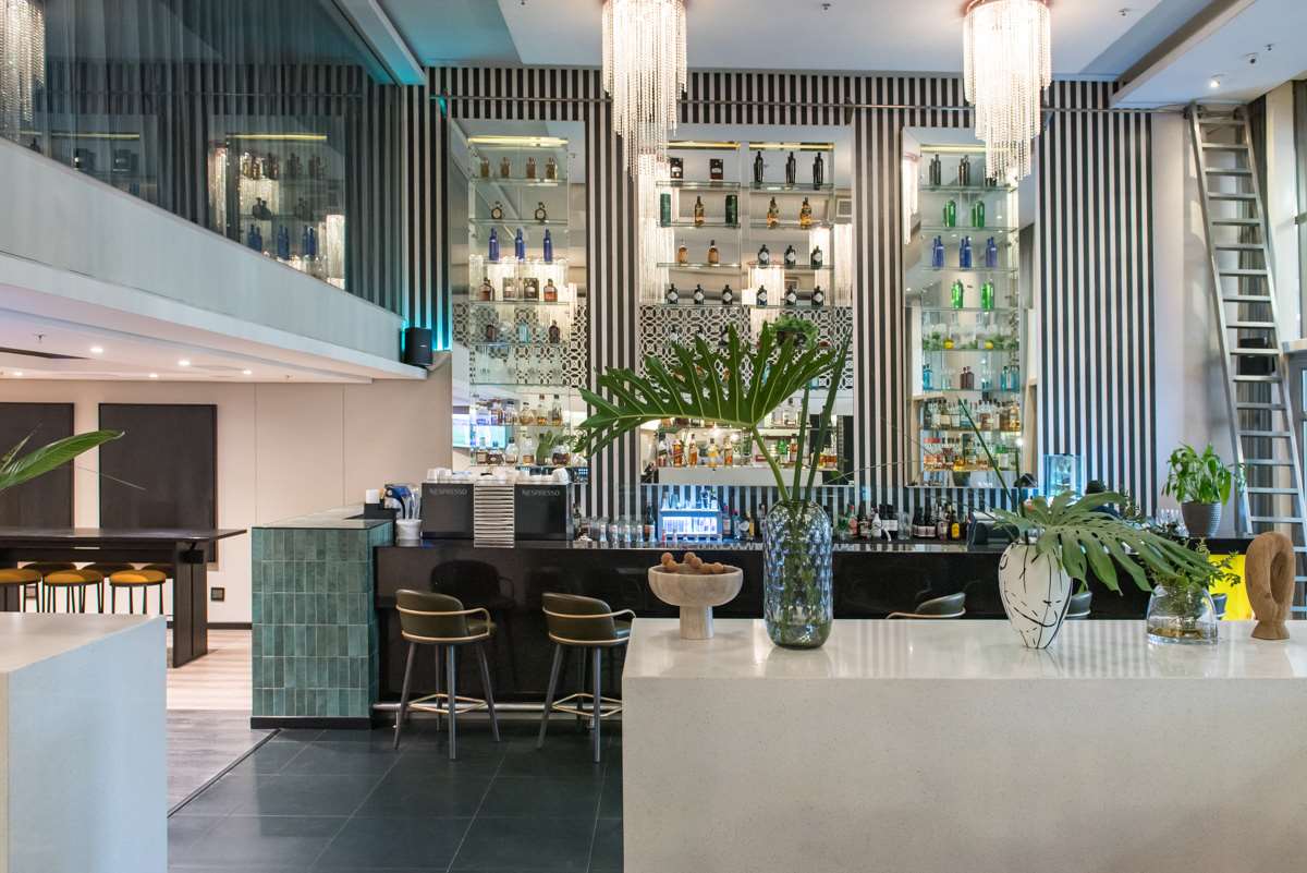 Фото DoubleTree by Hilton Cape Town - Upper Eastside