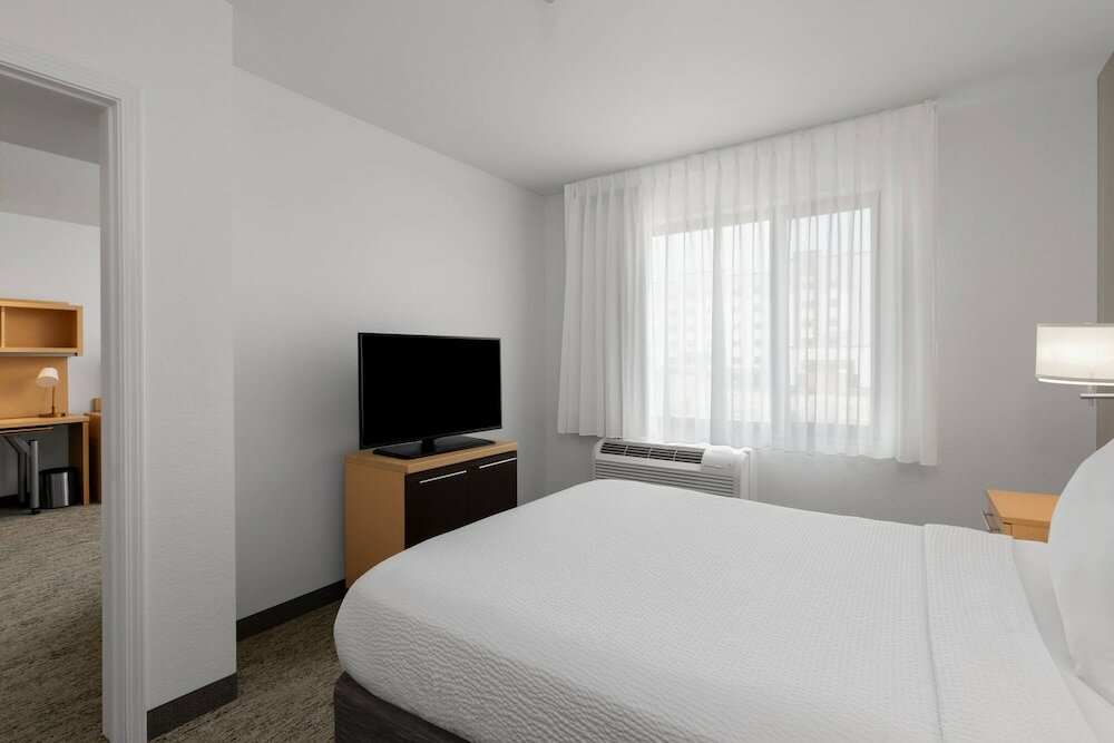 Фото TownePlace Suites by Marriott Denver Airport at Gateway Park