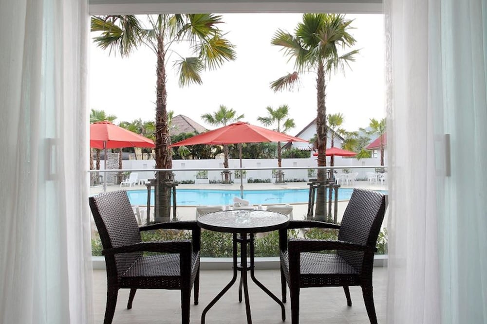 Фото Clear House Resort