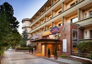 Гостиница Mamaison Hotel Andrassy Budapest