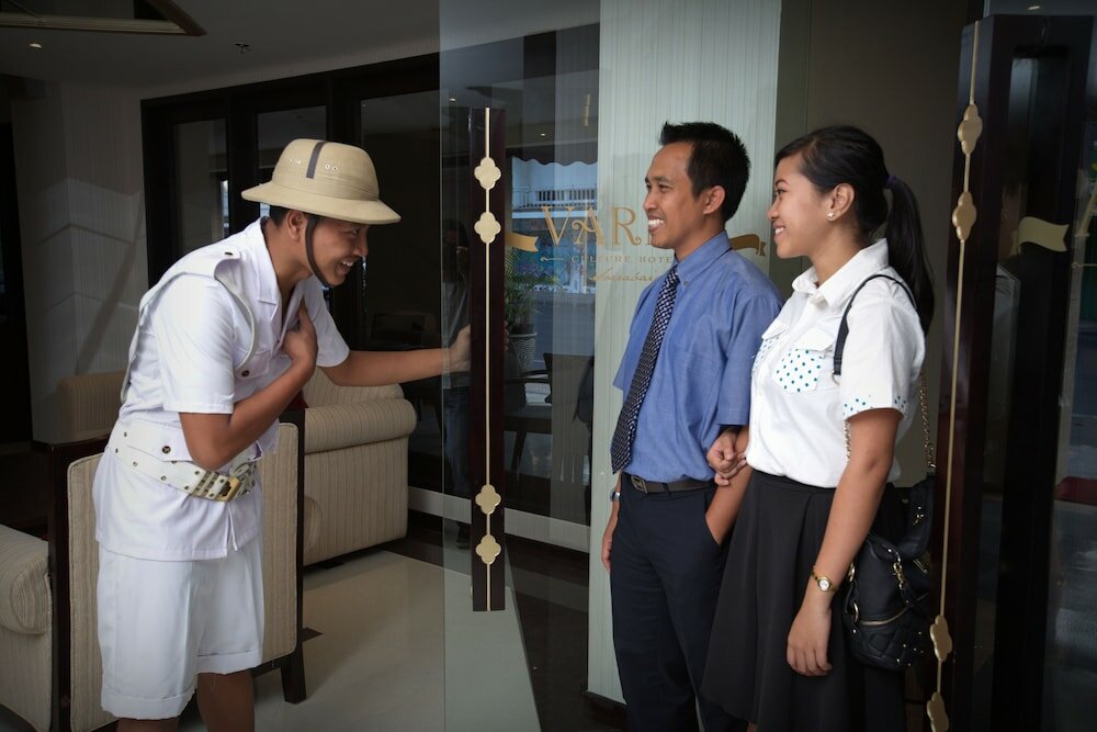 Фото Varna Culture Hotel Soerabaia Surabaya