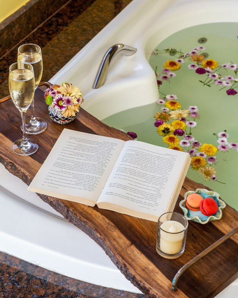 Фото Cliffside Luxury Inn