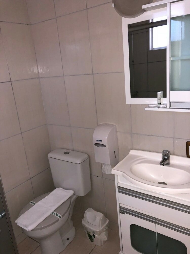 Фото San Remo Hotel