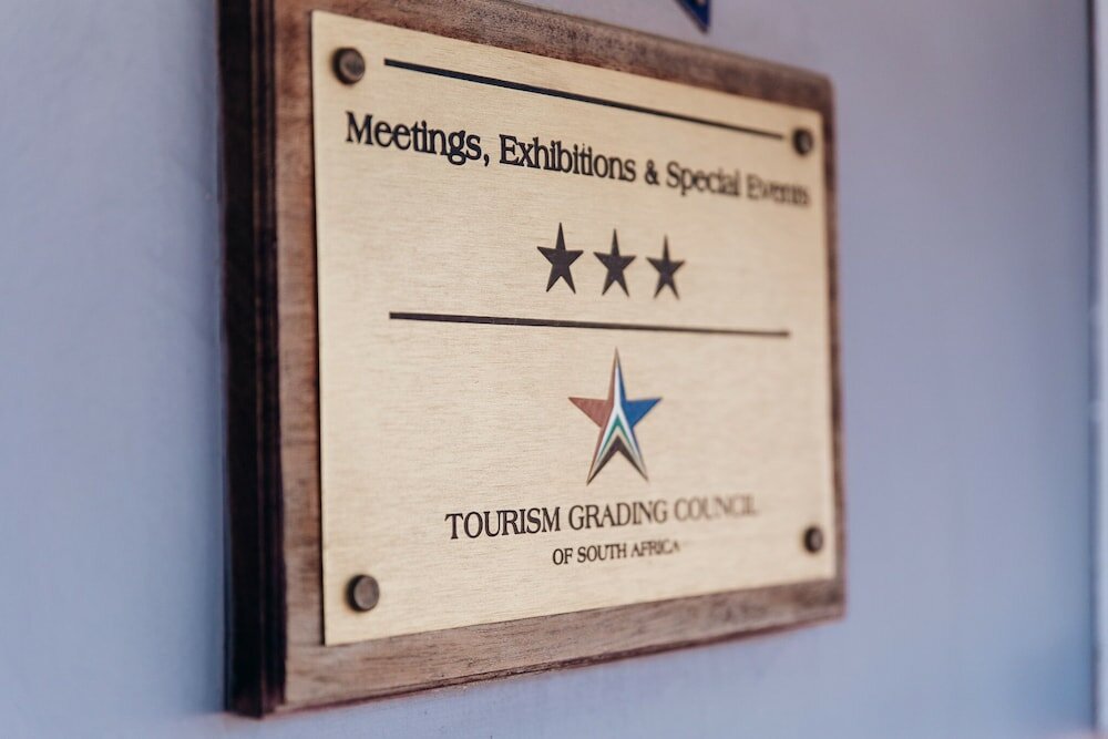 Фото George Lodge International