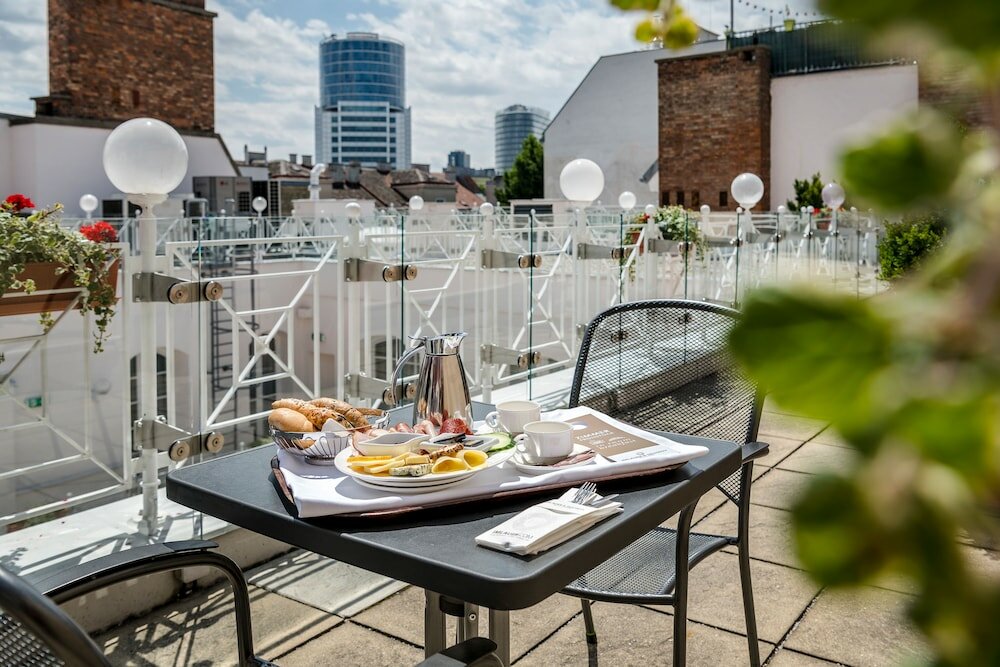 Фото отеля 4