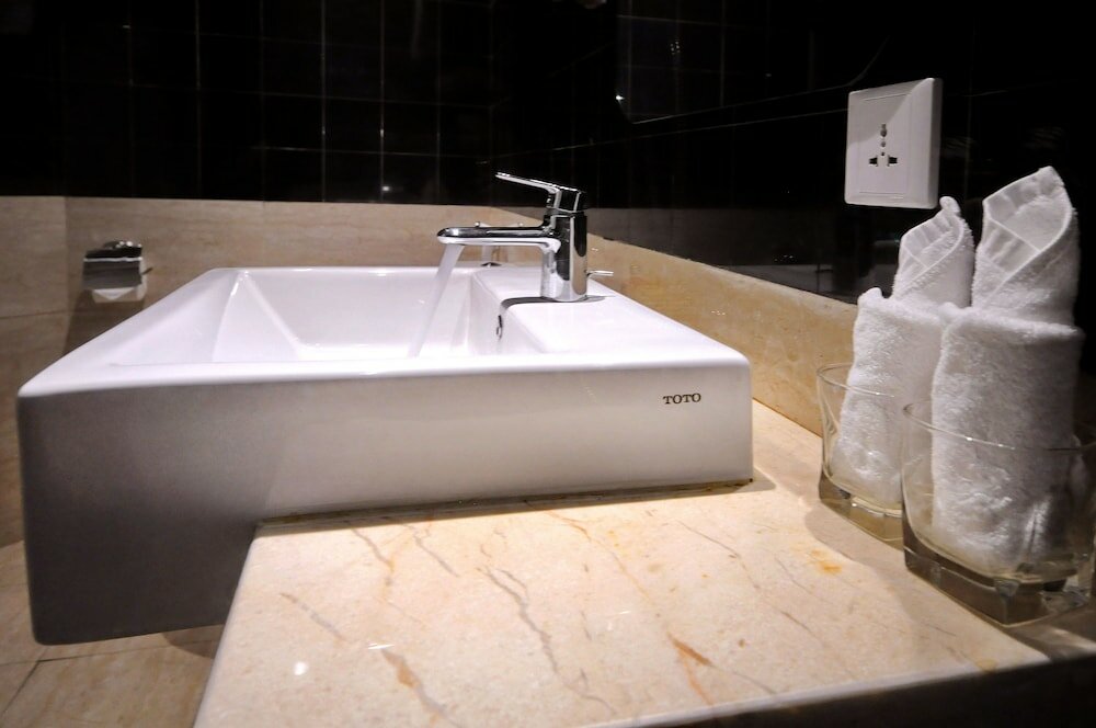 Фото Anrizon Hotel 