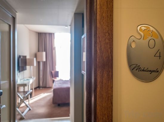 Фото Vila Galé Porto Ribeira