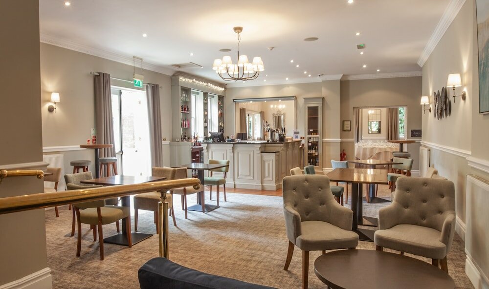 Фото The Dower House Hotel