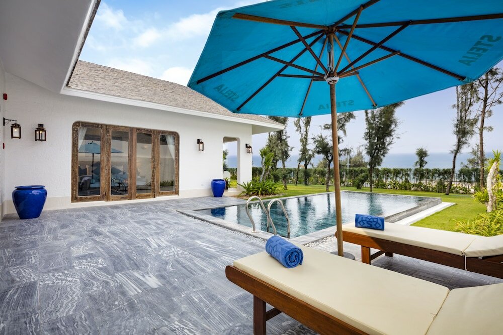 Фото Stelia Beach Resort