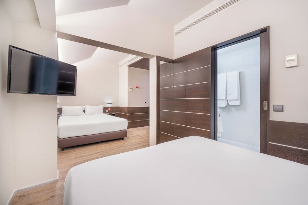 Фото Moov Hotel Évora