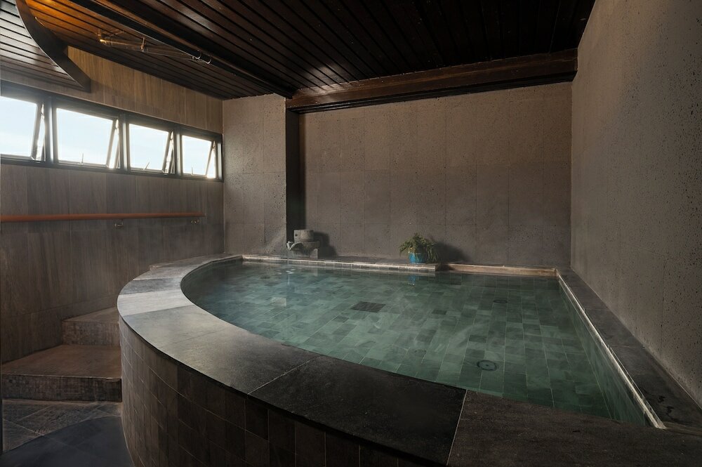 Фото Cross Vibe Sukhumvit Hotel