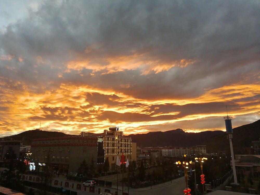 Фото Hilton Garden Inn Shangri-La