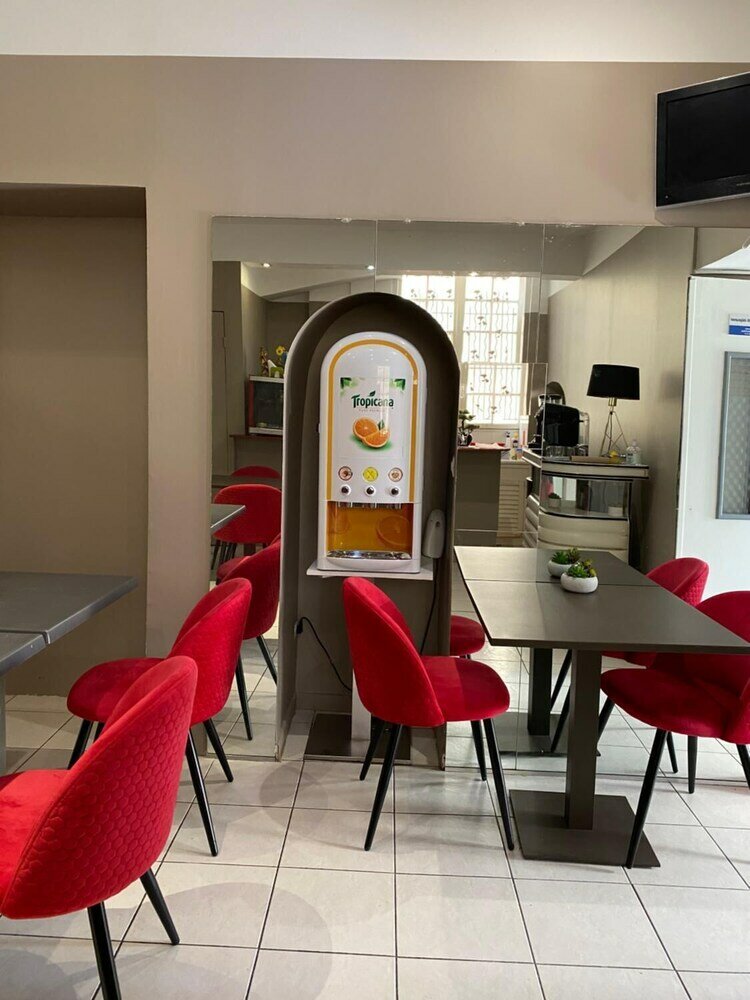 Фото Kyriad Direct Beziers Centre