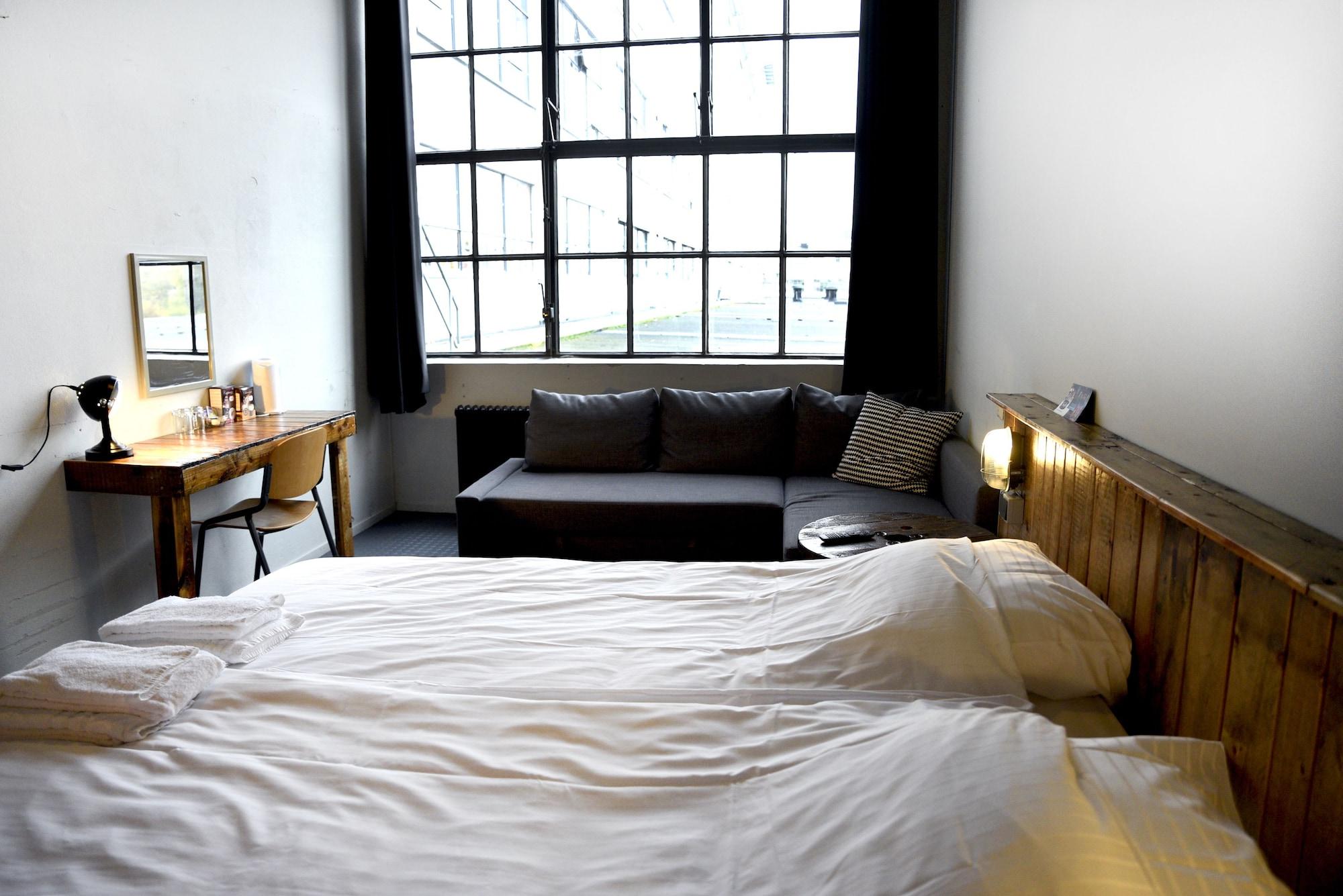 Фото Blue Collar Hotel - Hostel