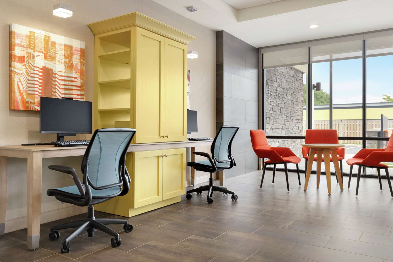 Фото Home2 Suites by Hilton New Brunswick, Nj