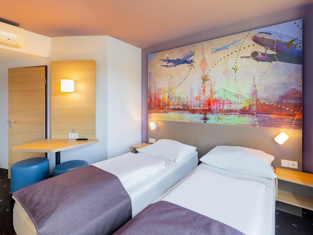 Фото B&b Hotel Düsseldorf-Airport