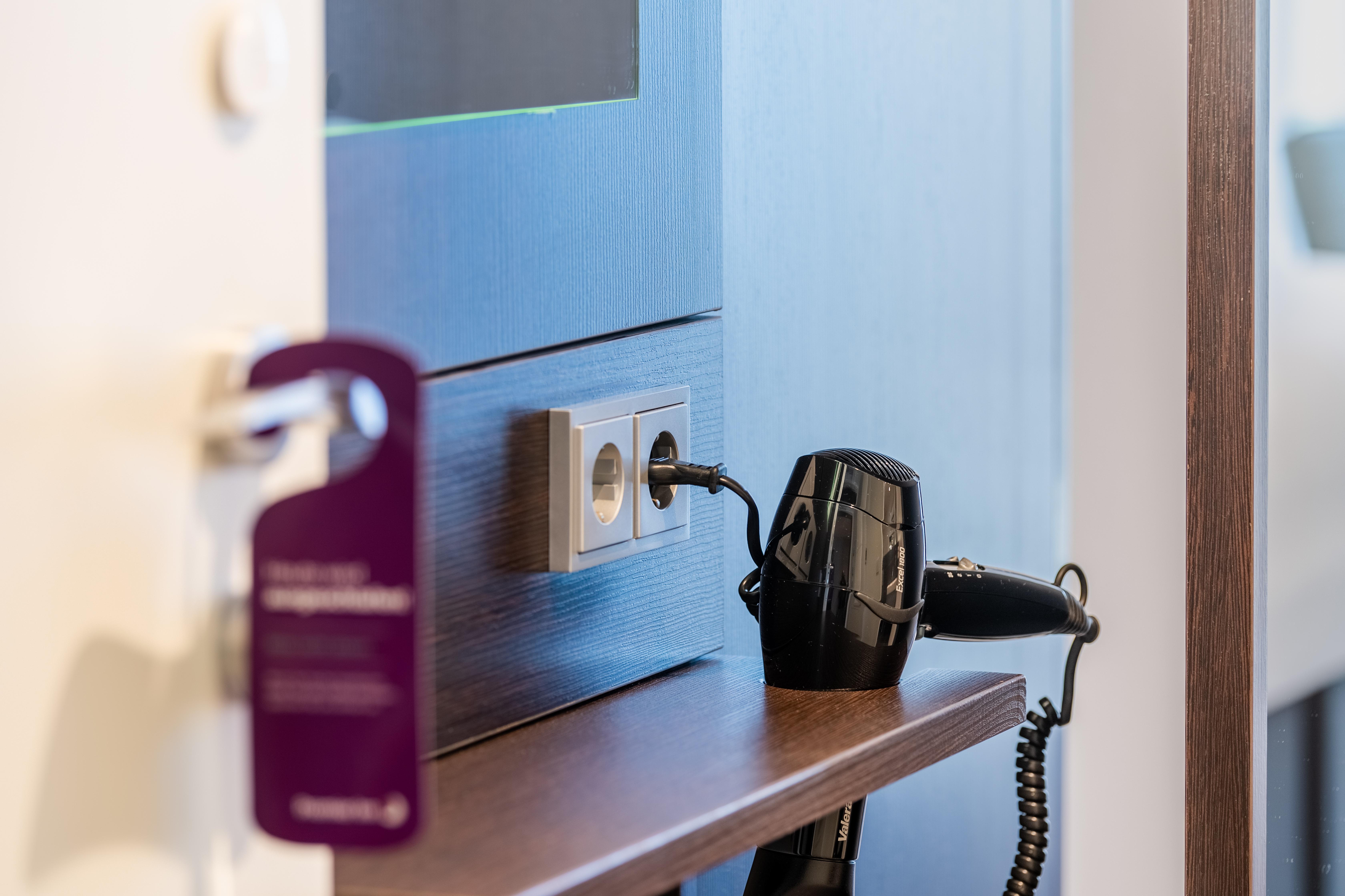 Фото Premier Inn Heidelberg City Bahnstadt Hotel