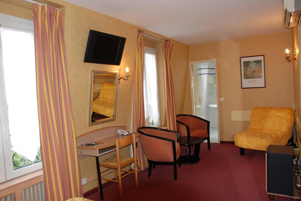 Фото Hotel Transcontinental