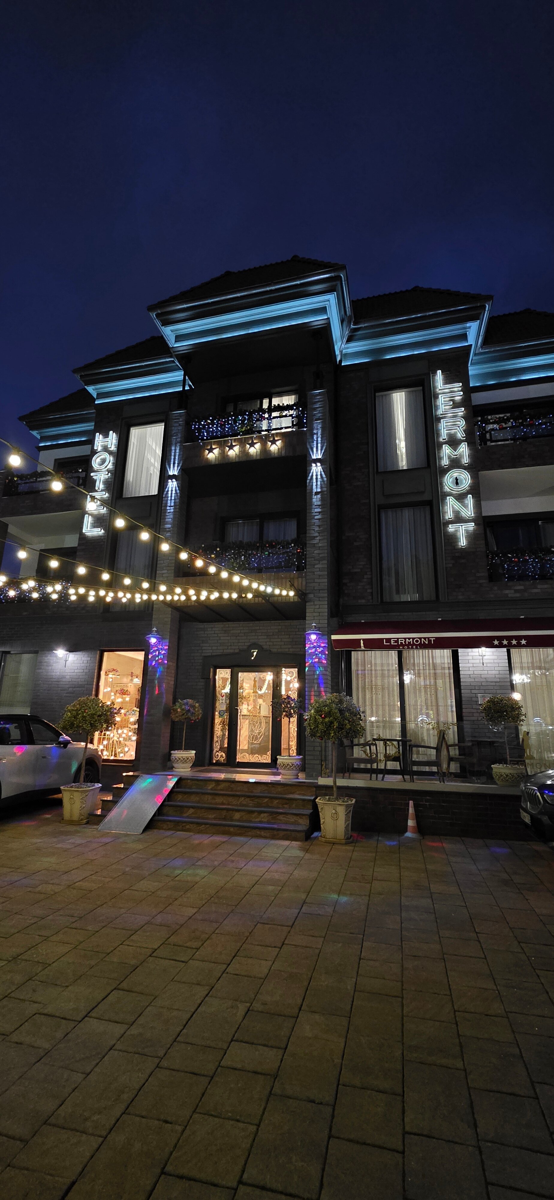 Фото Лермонт