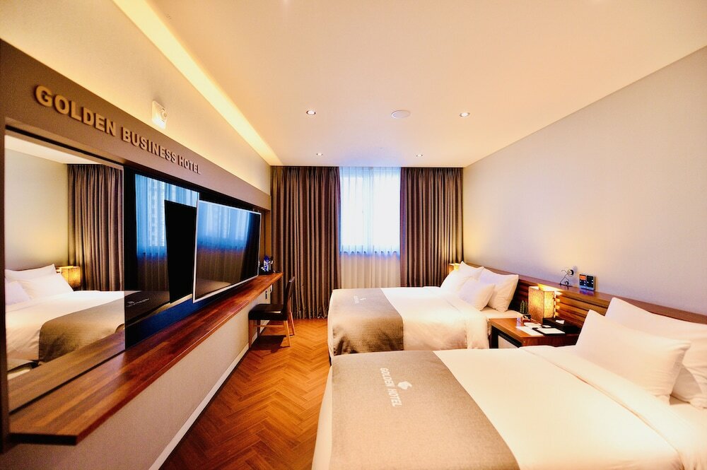 Фото Golden Business Hotel