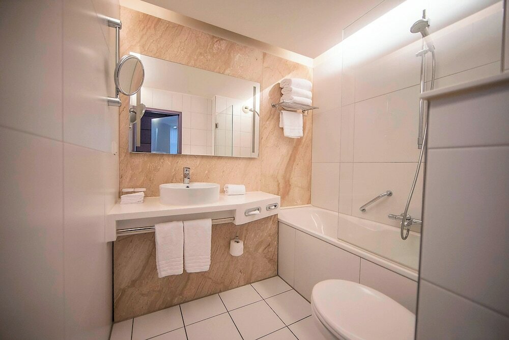 Фото Apollo Hotel Amsterdam, a Tribute Portfolio Hotel