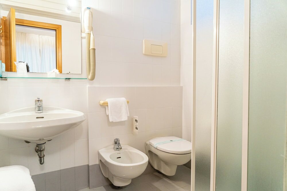 Фото Hotel Désirée