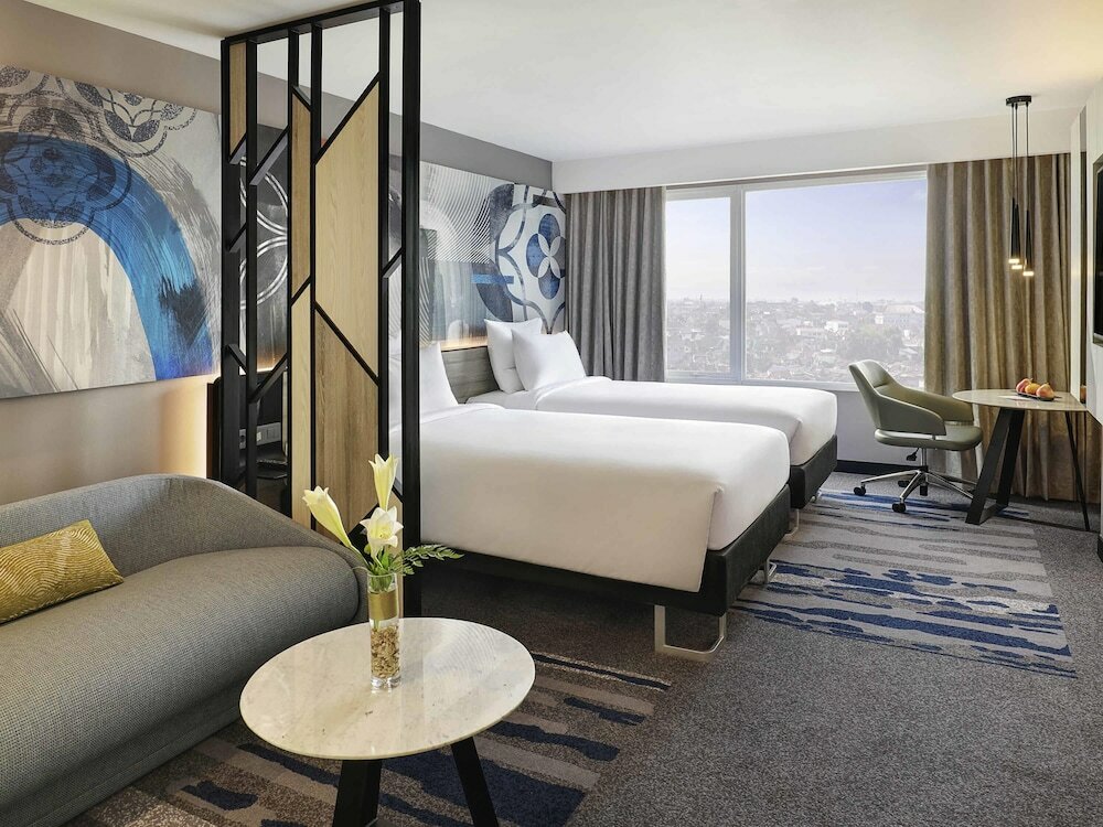 Фото Novotel Suites Yogyakarta Malioboro