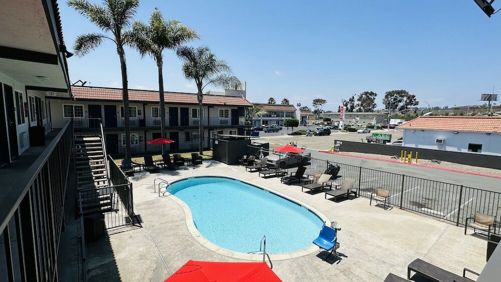 Фото Studio 6 Suites San Ysidro, Ca -San Diego South Bay