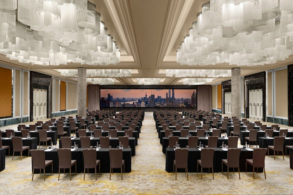Фото The St. Regis Shanghai Jingan