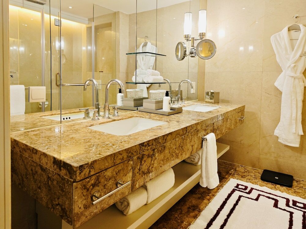 Фото The Portman Ritz Carlton