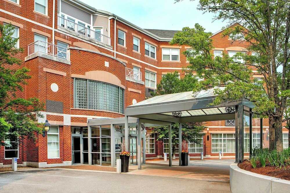 Фото Sheraton Portsmouth Harborside Hotel