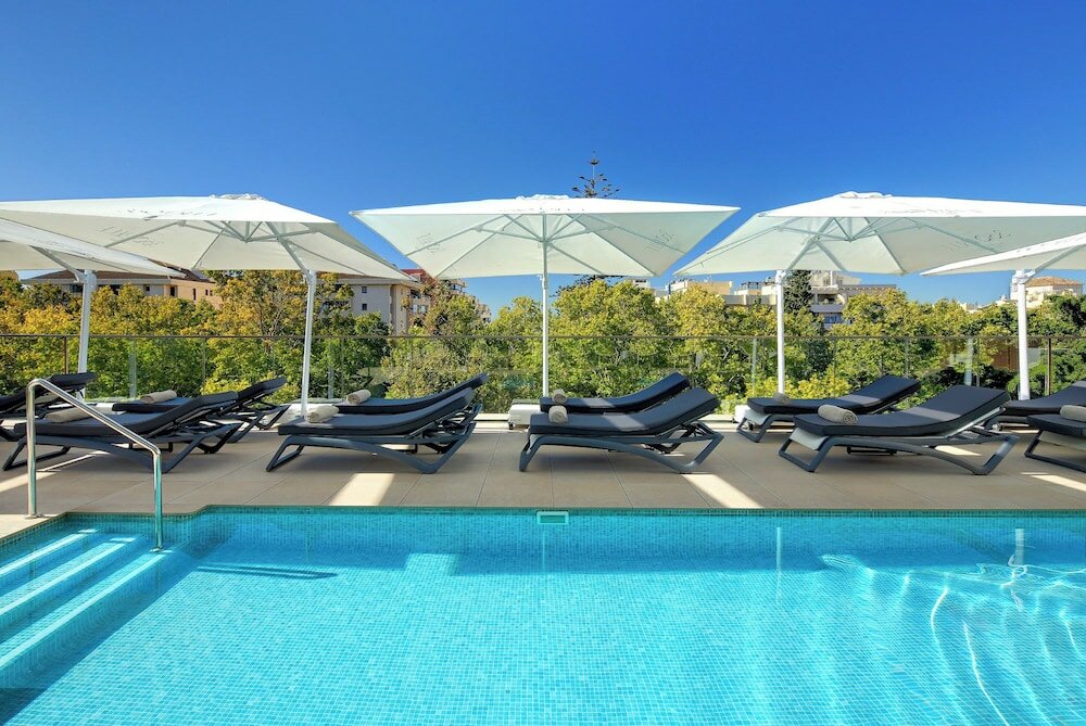 Фото Óbal Urban Hotel