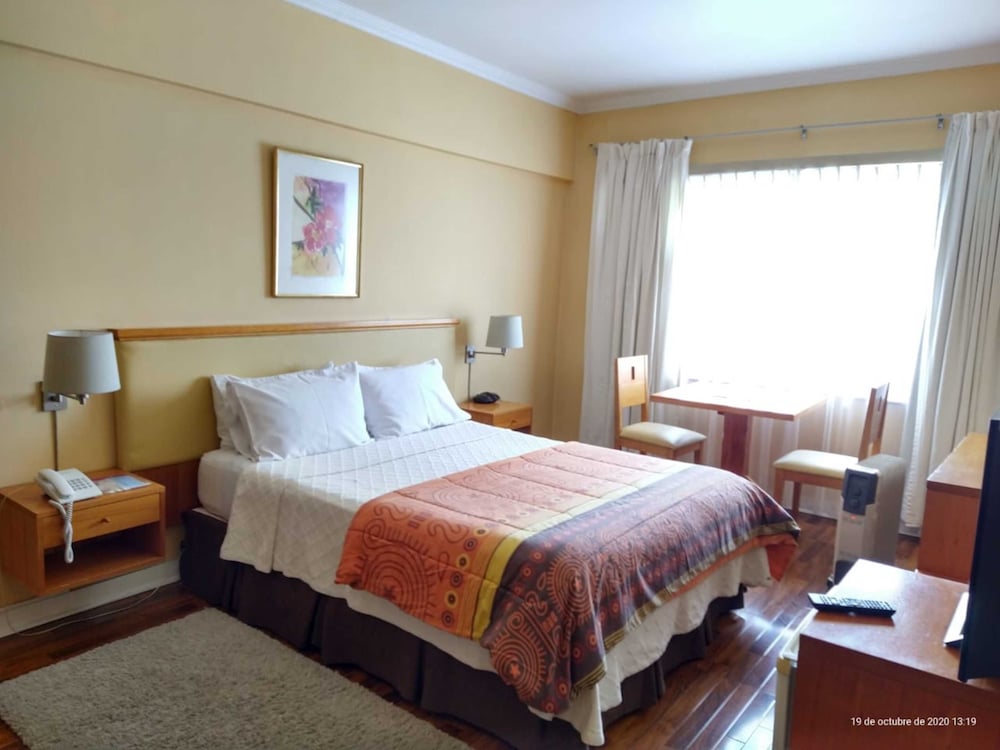 Фото Gran Hotel Vicente Costanera