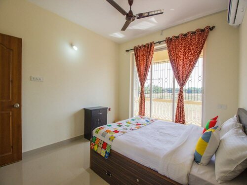 Гостиница Oyo 11589 Home Spacious 2bhk Varca Beach в Южном Гоа