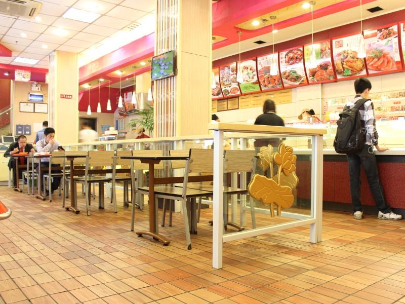 Фото GreenTree Inn Express Hotel