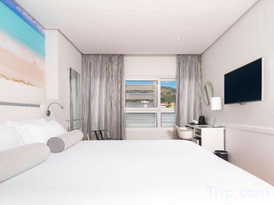 Фото Amàre Beach Hotel Marbella
