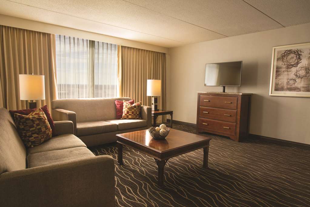 Фото Hilton Kansas City Airport